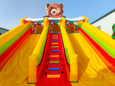 Коммерческий надувной батут «В погоне за мишкой», 12х6х6