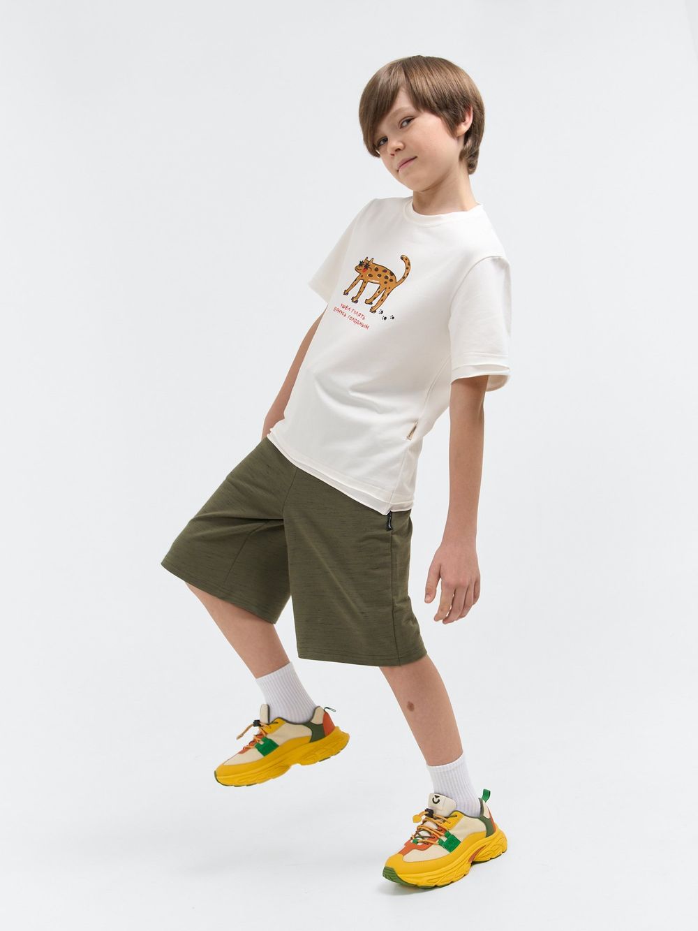 Шорты бермуды "Хаки" 7+