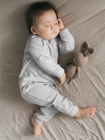 Комбинезон на манжетах Mjölk Sleep and Play White Sand, с рукавом реглан