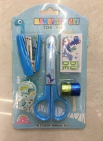 Набор "Динозавр": детские ножницы, степлер, скобы, декоративная клейкая лента 2,5 мм, диспенсер