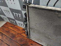 Радиатор двигателя Mercedes M-Class GL (W164) Б/У Оригинал A2515000503