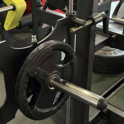 A3067 Приседания с поясом