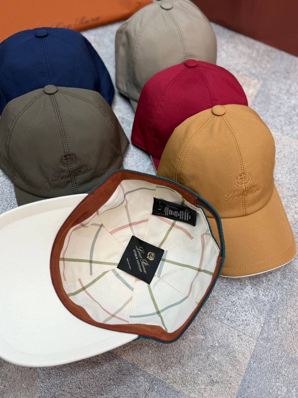 Бейсболка Loro Piana