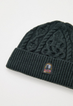 Шапка Parajumpers ARAN HAT 541 черный косы