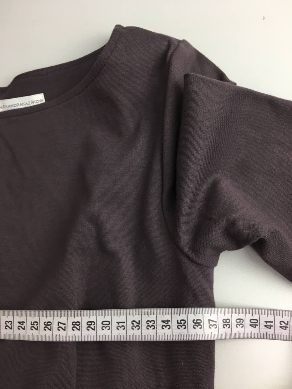 Платье Alexandra Kazakova лаконичное 44 размер, новое