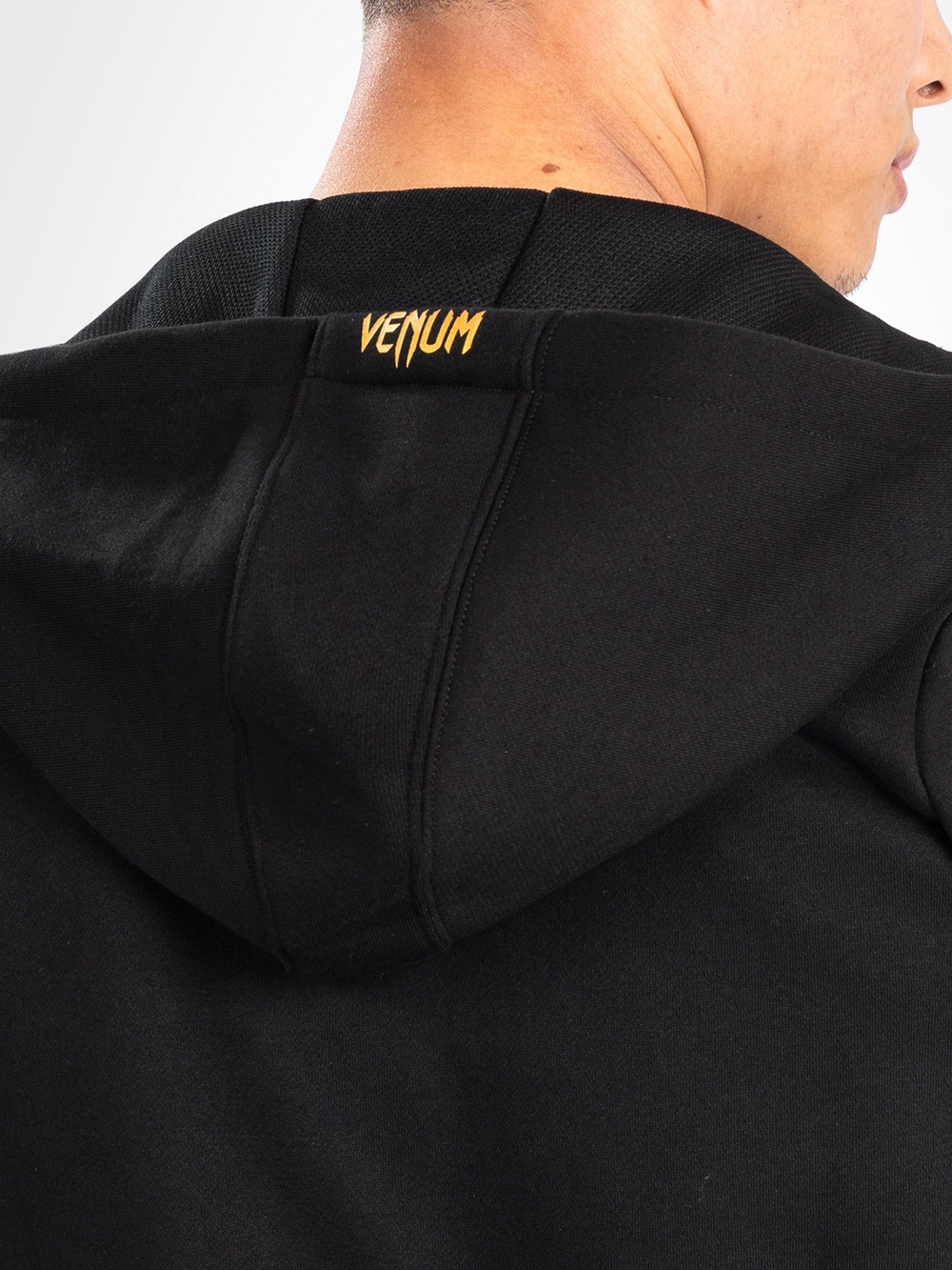 Толстовка UFC Fusion by Venum Replica Black/Gold