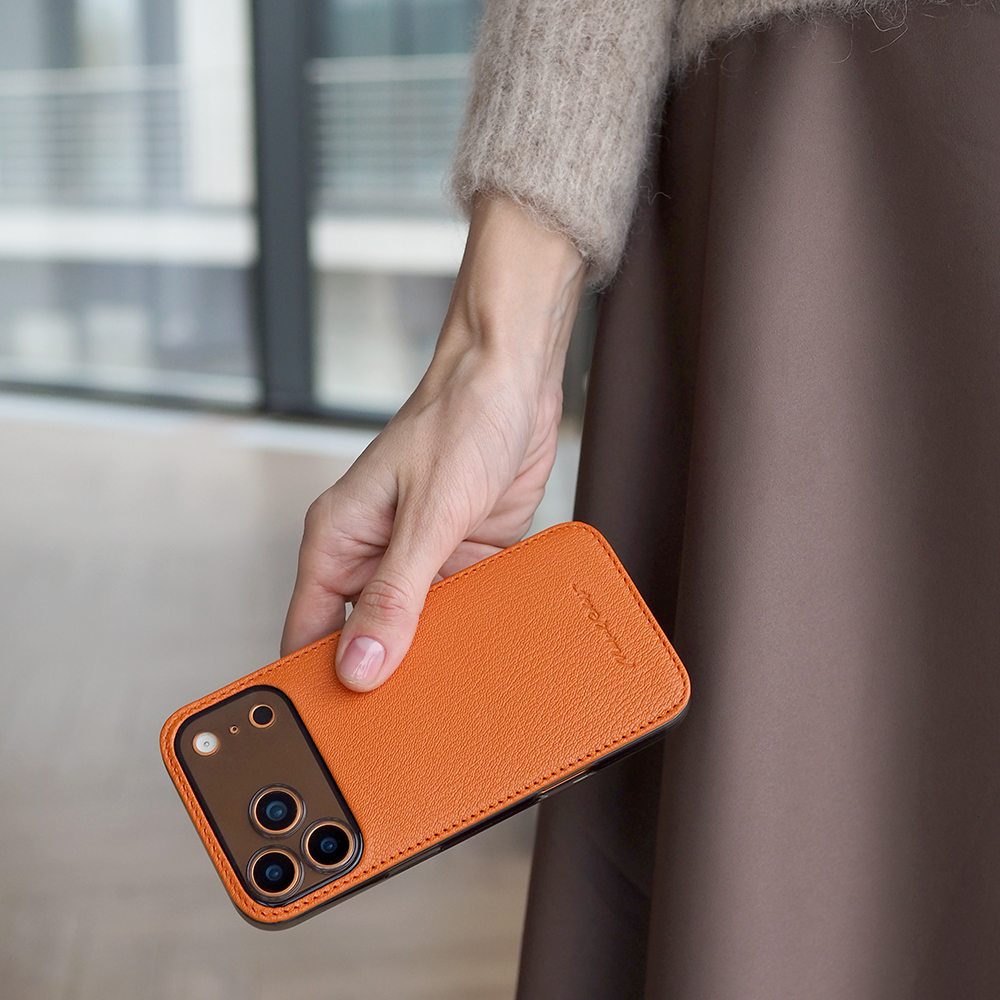 Чехол-накладка для iPhone 17 Pro из кожи козы, оранжевого цвета
