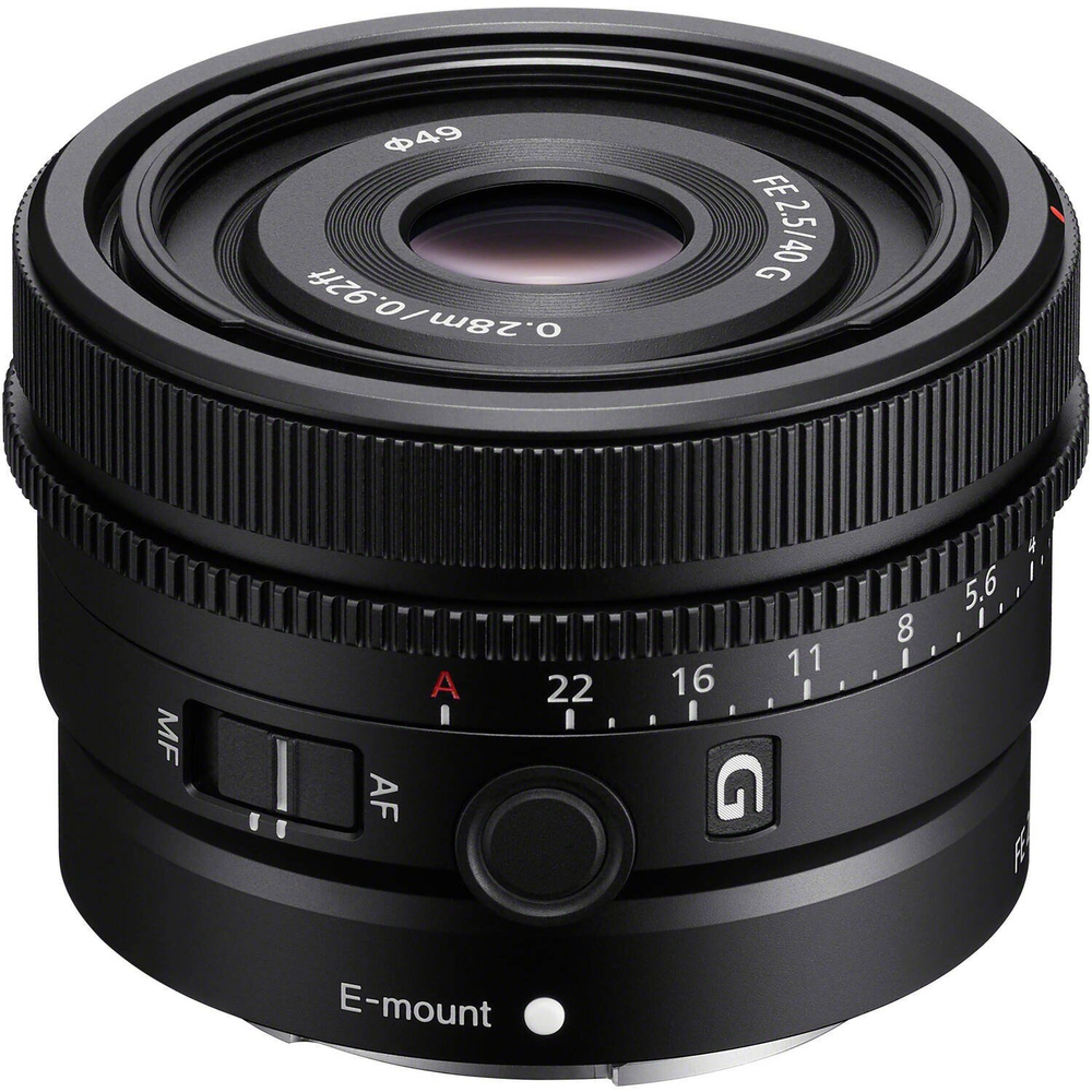 Объектив Sony FE 40mm f/2.5 G (SEL40F25G), черный