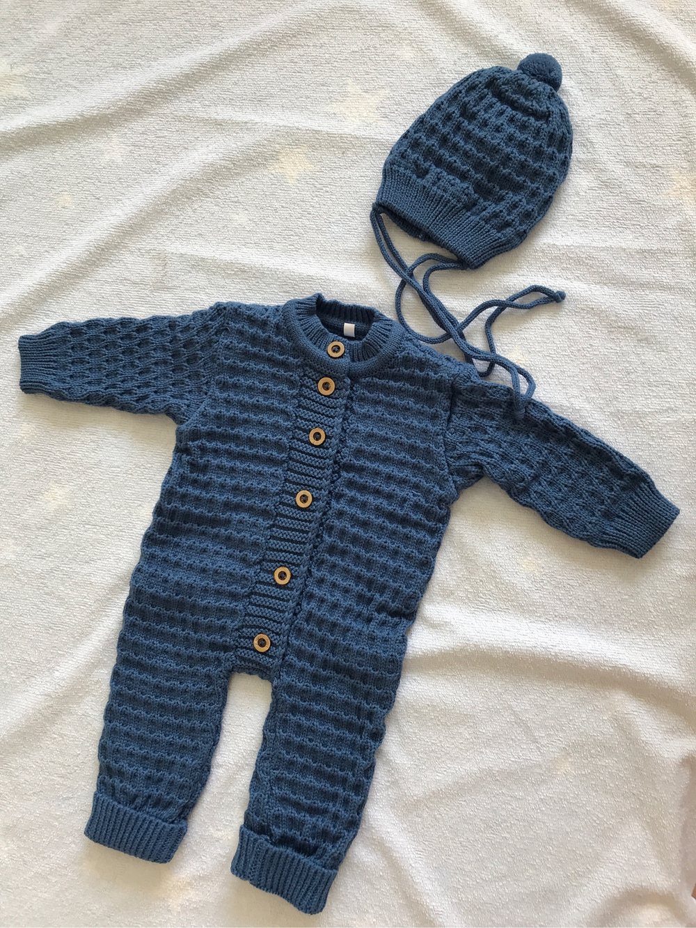 Комплект на выписку вязаный "АйШах" с шапкой и комбинезоном р.24 (Цвет: Черный, Размер: 80)