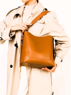 женская сумка на плечо из натуральной кожи