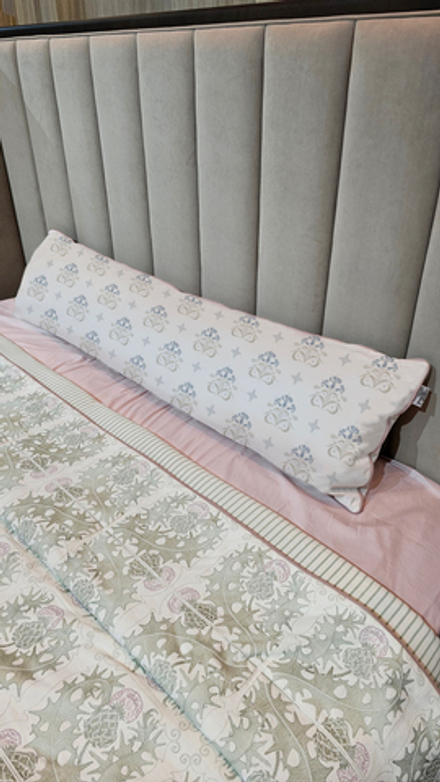 Длинная подушка "Васильки"