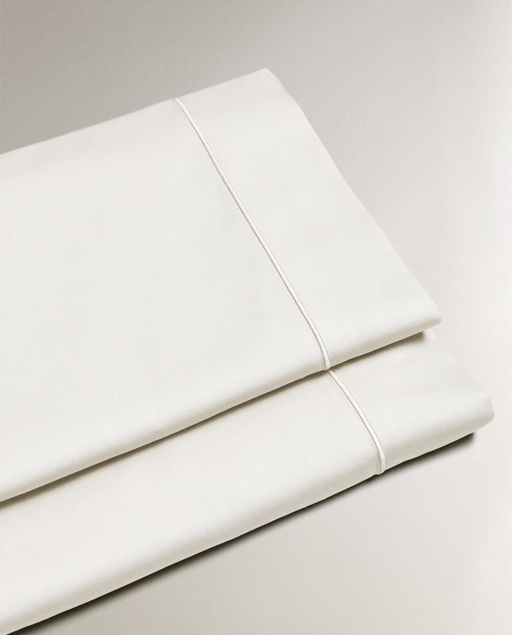 Zara Home - Простыня из сатина с подолом (300 нитей), белый, 160x280 см