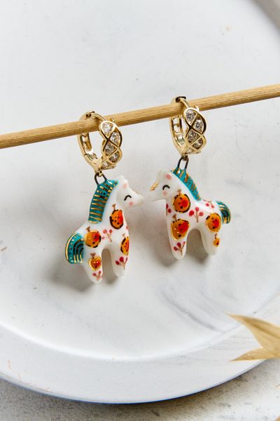 Серьги из фарфора «Лошадки», Беларусь