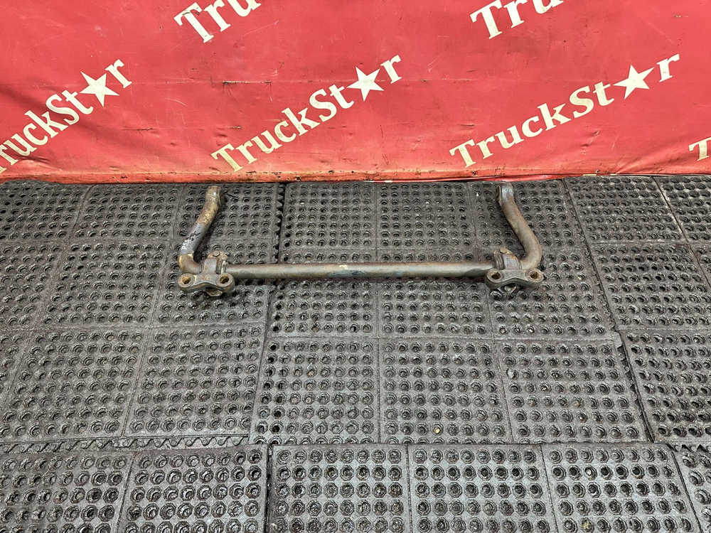 Стабилизатор передний