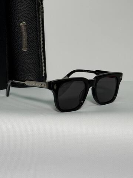 Солнцезащитные очки Chrome Hearts