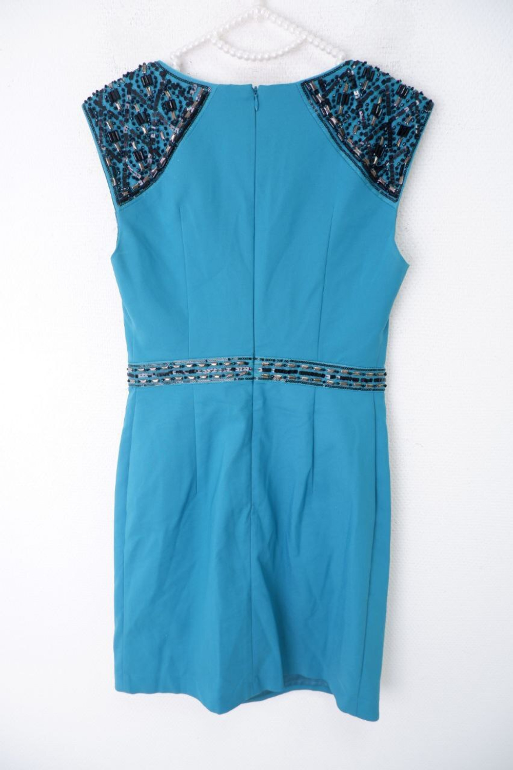 Платье TFJ с бисером 44 размер