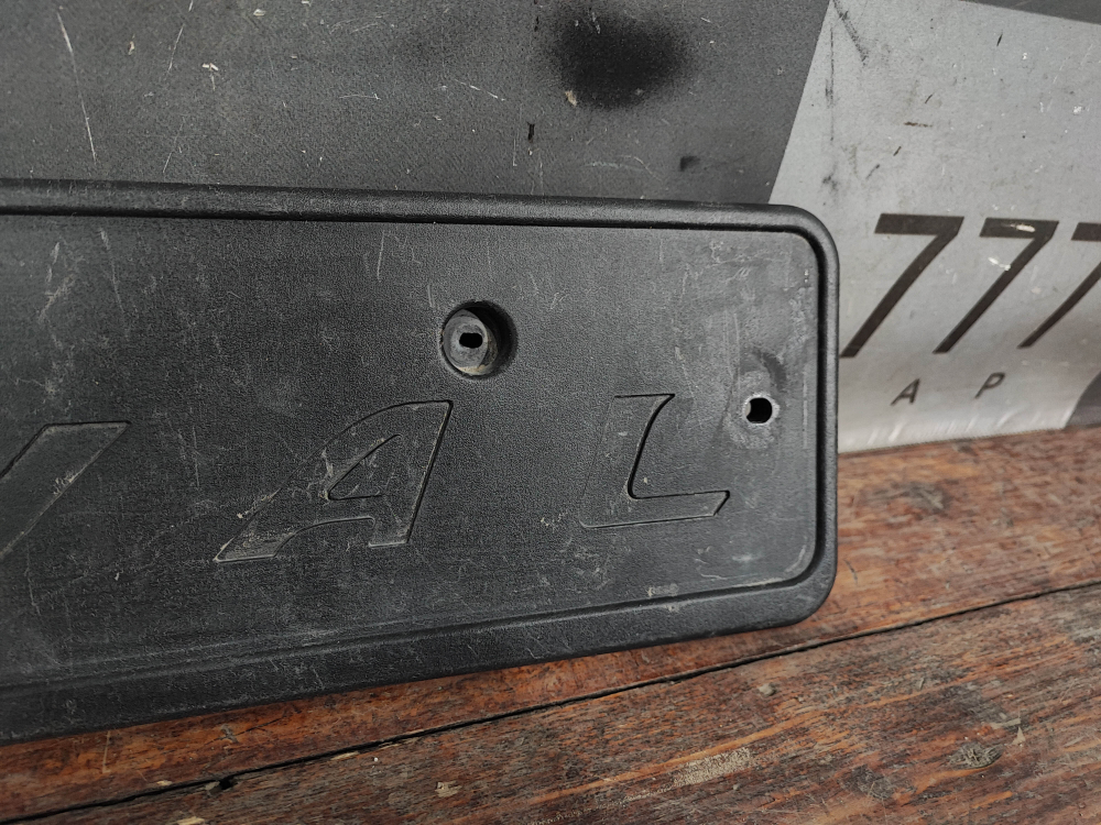 Площадка гос. номера Haval F7 1, F7x 1 19-24 Б/У Оригинал 2808100XKQ04A