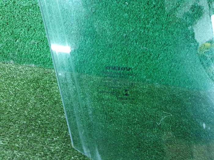 Стекло двери переднее левое Volvo XC90 2 (2014-н.в.)