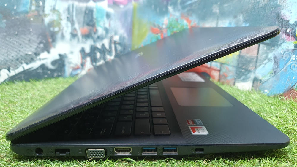 Ноутбук ASUS AMD a9/8Gb/HD 8500M 1Gb/FHD/VivoBook X555BP-DM234 [90nb0d38-m03250]/Windows 10