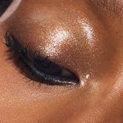 MAC Cosmetics Dazzleshadow Eyeshadow Stick - Тушь для ресниц в кремовой текстуре в стике оттенок Gold Stud, 1 g