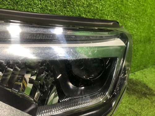 Фара левая Toyota Rav 4 CA40 (2015-2019) LED