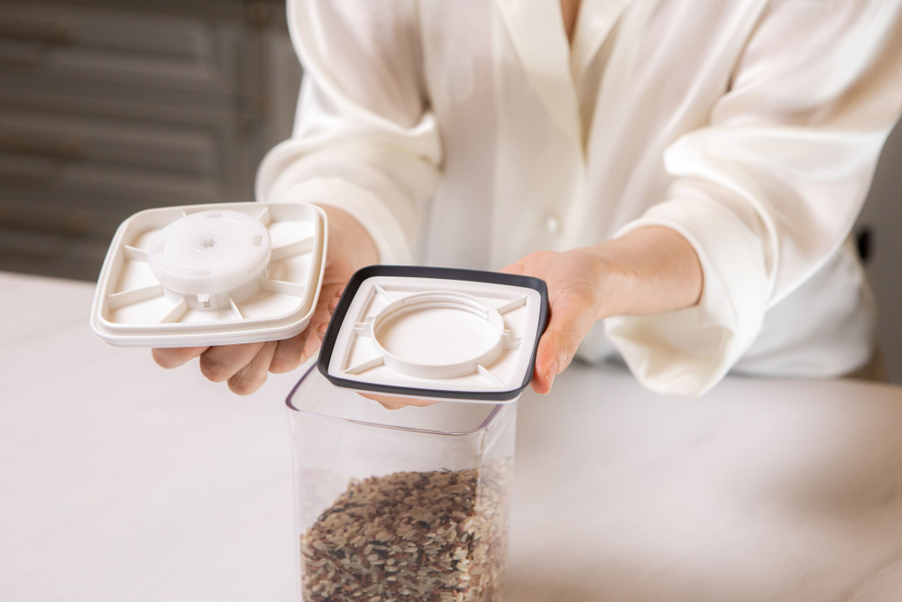 Контейнер для сыпучих продуктов 1.5л Wo Home Click