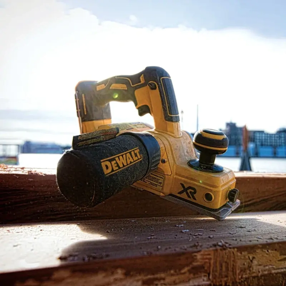 DeWalt DCP580NT аккумуляторный рубанок (без АКБ и ЗУ)