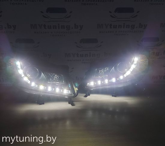 Передние фары daylight black для Opel Zafira A