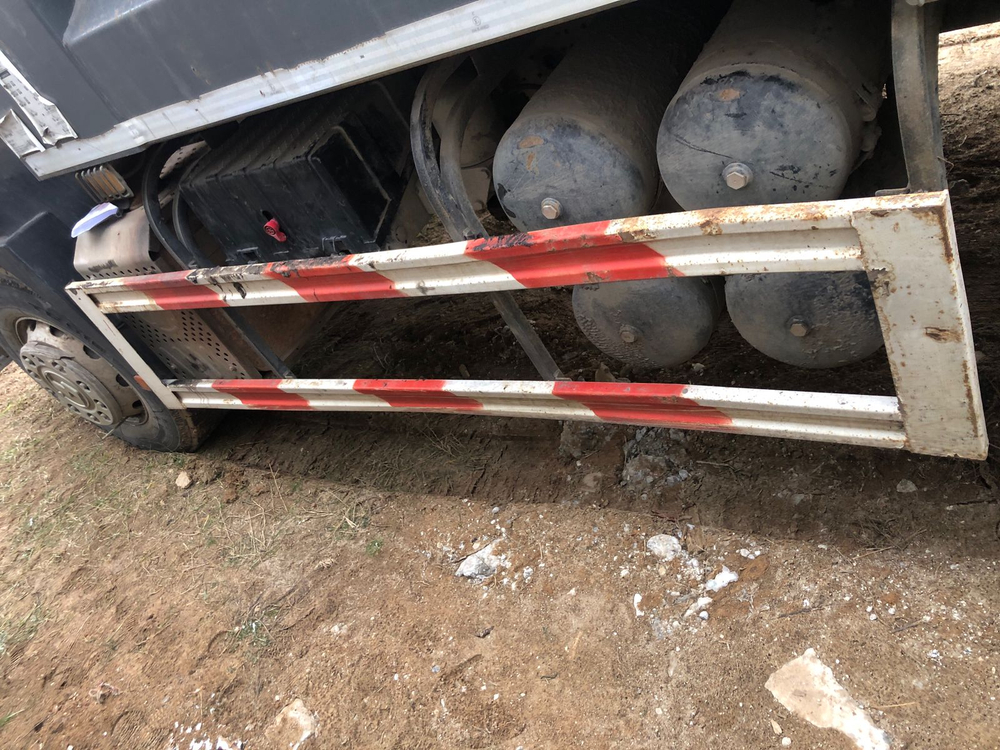 Shacman (Shaanxi) SX* 6x4 Самосвал SX3258DR384 (Дизельный, 9,7 л, 336 л.с., МТ)