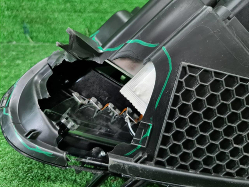 Битая Фара правая Geely Coolray (19-23) галоген