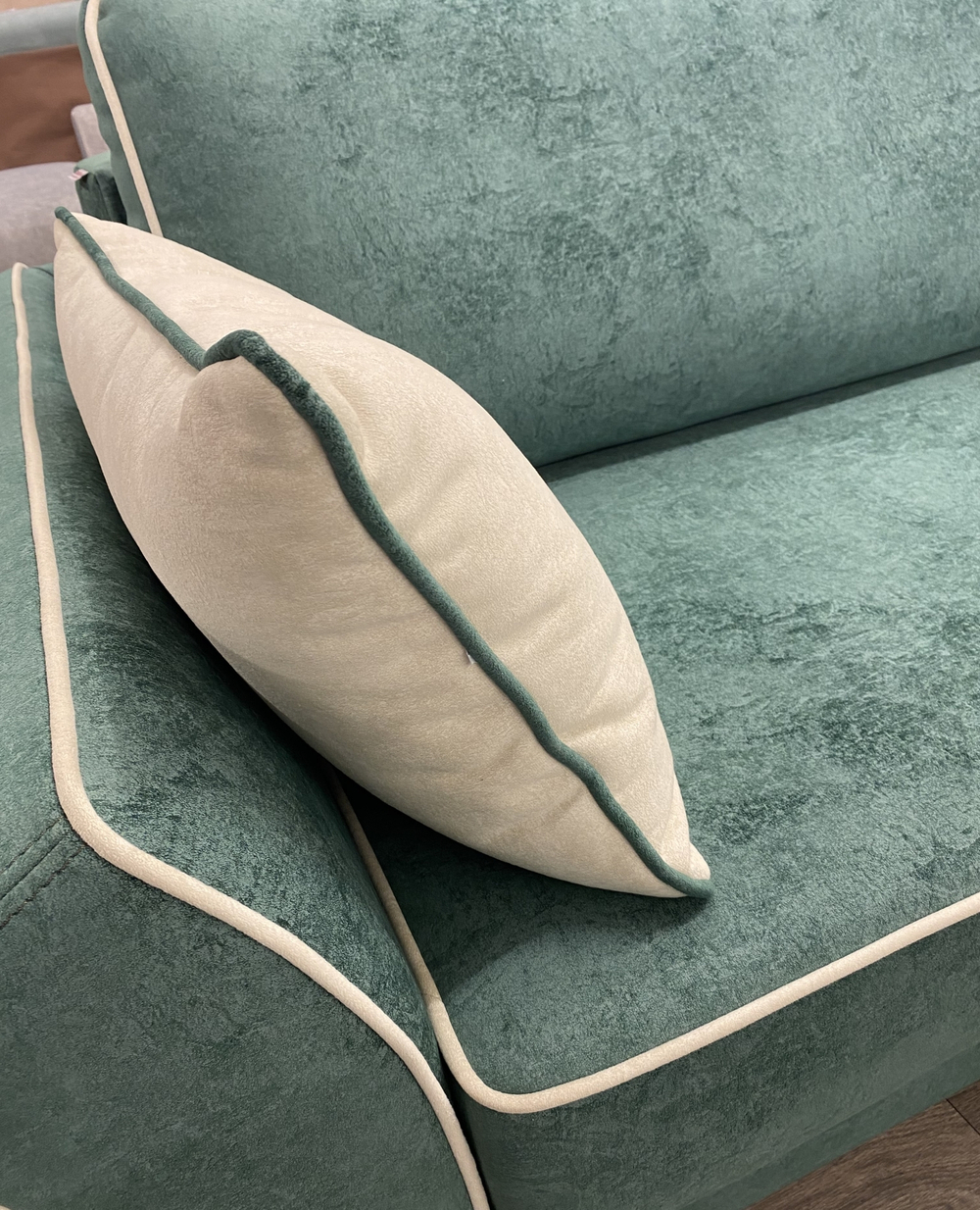 Велюр Hilton green (Хилтон грин) 13