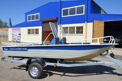 Алюминиевая моторно-гребная лодка Охотник 450К