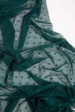 Сетка эластичная темно-зеленая в горошек 5 мм отрезом 75х50 см