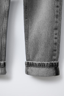 ZARA ДЖИНСЫ ПРЯМОГО КРОЯ, СЕРЫЙ