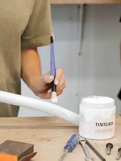 Грунт адгезионный TINTURIA для мебели и декора 0,75 кг белый