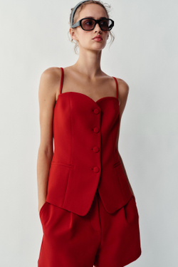 ZARA ЖИЛЕТ С ВЫРЕЗОМ «СЕРДЦЕ» И БРЕТЕЛЯМИ, КРАСНЫЙ