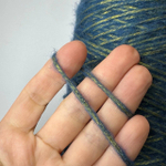 FLUFFY - E.Miroglio; 78% меринос, 22% люрекс; шнурок; 380м/100гр; col. 9D3, цвет: петроль с золотистым люрексом