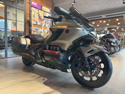 Honda GL 1800 Gold Wing Bagger DCT