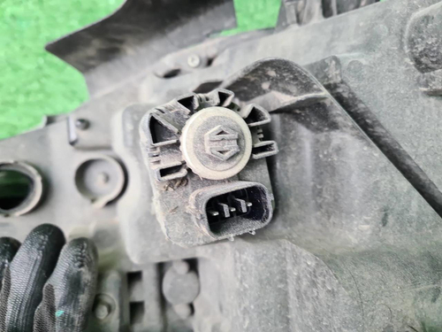 Битая Фара правая Mazda CX-5 2 (17-21) Full LED