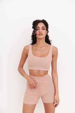 Кроп топ из лапши с пич-эффектом цвета мокко