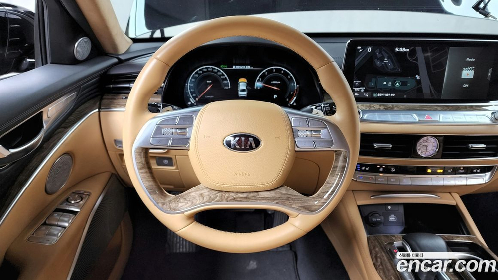Kia The K9 (Quoris/K900) 3.8 GDI AWD (10.2020)