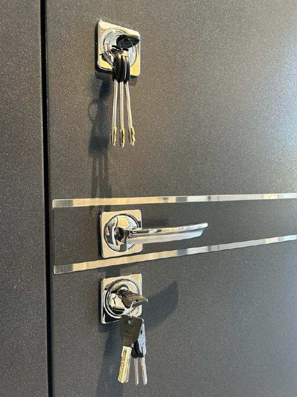 Дверь входная Горизонталь