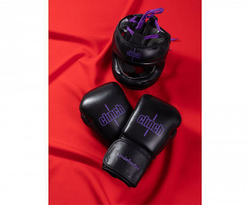 Перчатки боксерские Clinch Undefeated черные C161