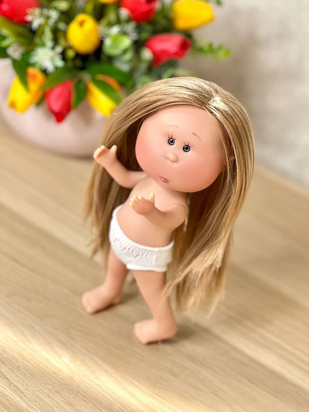 Кукла Nines виниловая 23см Little Mia без одежды (3199W1)