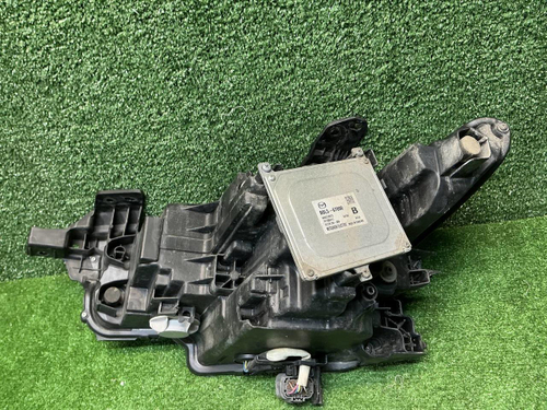 Фара правая Mazda 3 BP (2018-н.в.) LED