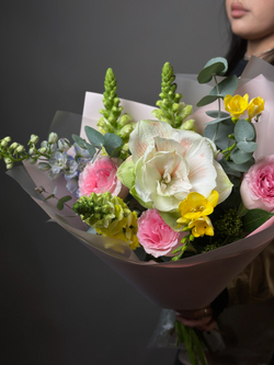 Сборный букет «Лунный секрет»