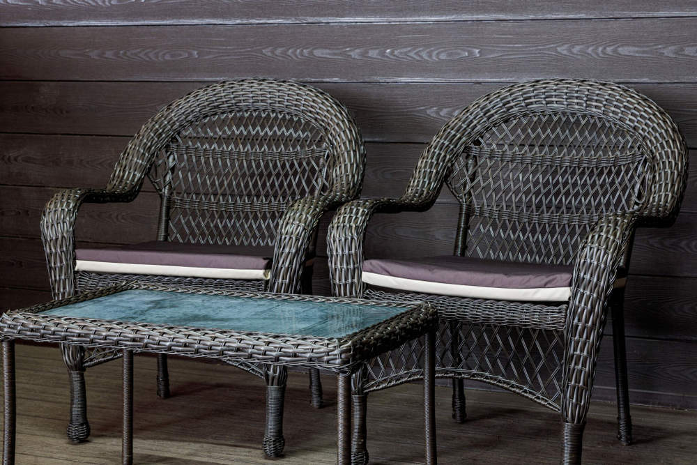 Садовый комплект из искусственного ротанга Мэдисон НЬЮ (Medison NEW) Balcony set с прямоугольным столиком с подушками на сиденье