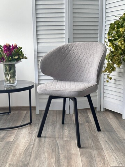 Стул М-City DISAUR Хилтон поворотный на 360 градусов, B22 Серый, Велюр, Черный каркас