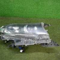 Фара правая Toyota Land Cruiser Prado 150 (2017-н.в.) LED
