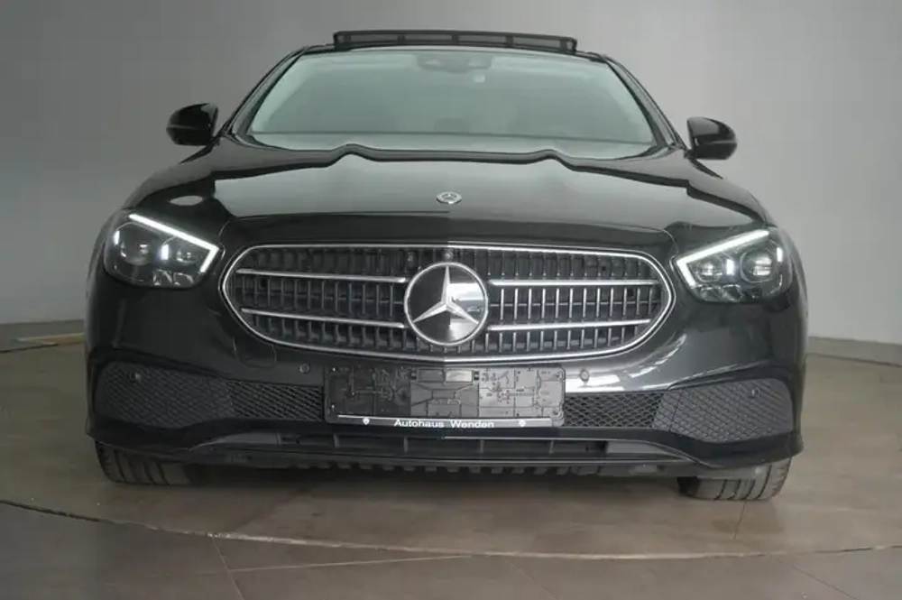 Mercedes-Benz E 400